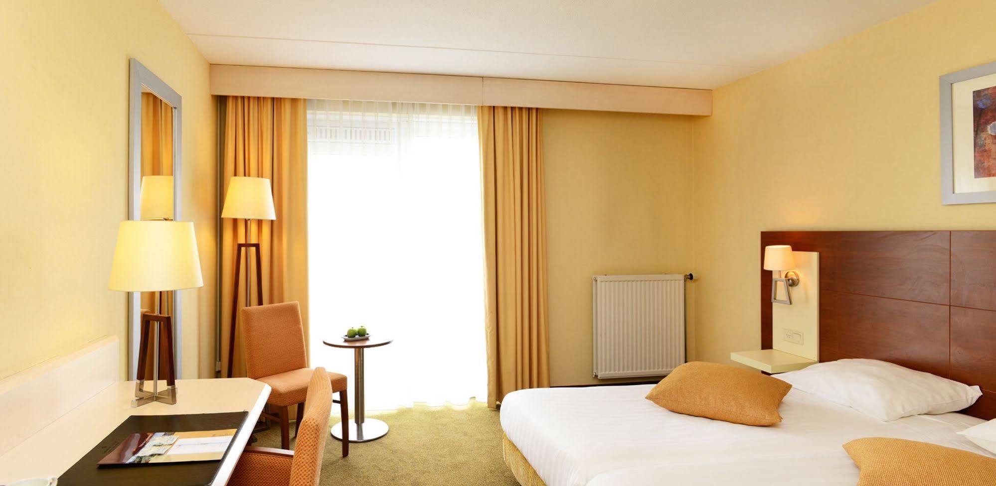 Tulip Inn Leiderdorp Kültér fotó