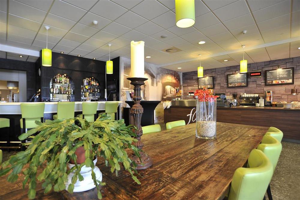 Tulip Inn Leiderdorp Étterem fotó